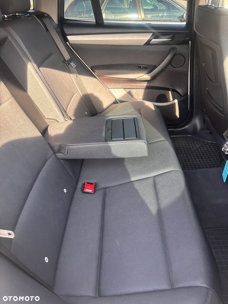 BMW X3 xDrive28i - 9
