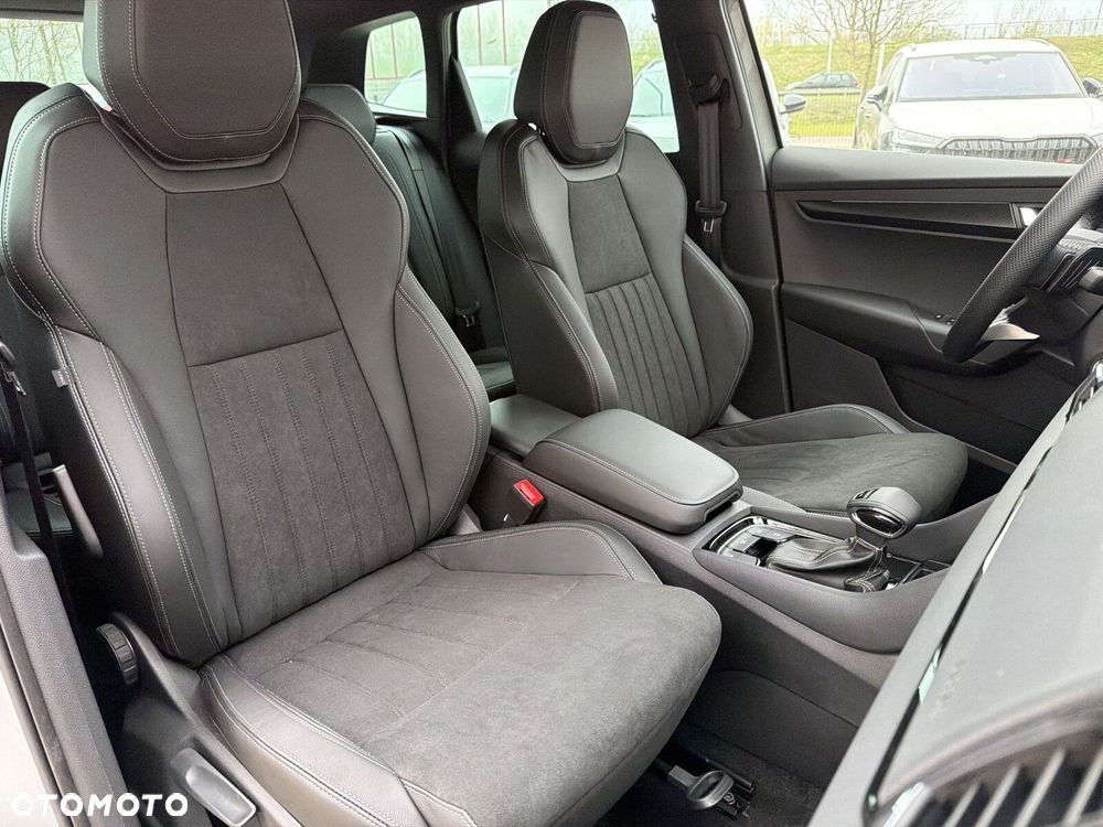 Skoda Karoq 2.0 TSI 4x4 Sportline DSG - 17