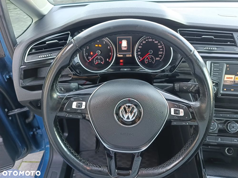 Volkswagen Touran 1.4 TSI BMT Highline - 26