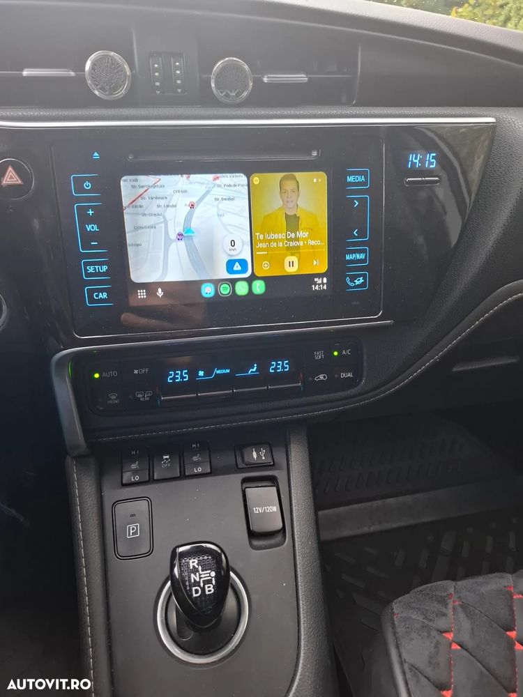 Toyota Auris 1.8 L VVT-i Hybrid Sol - 14