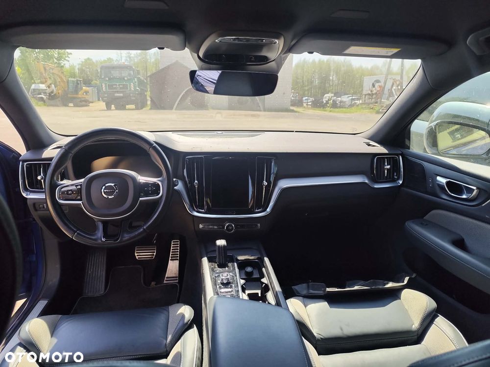 Volvo V60 B5 B AWD Geartronic RDesign - 12