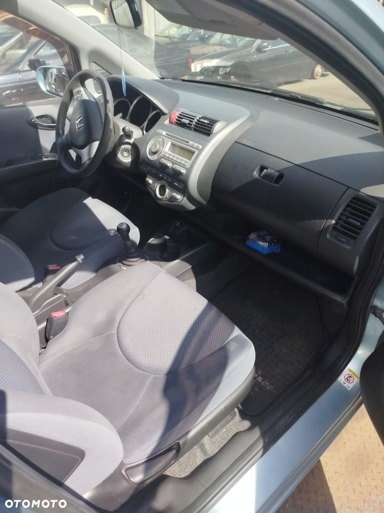 Honda Jazz na części. - 4