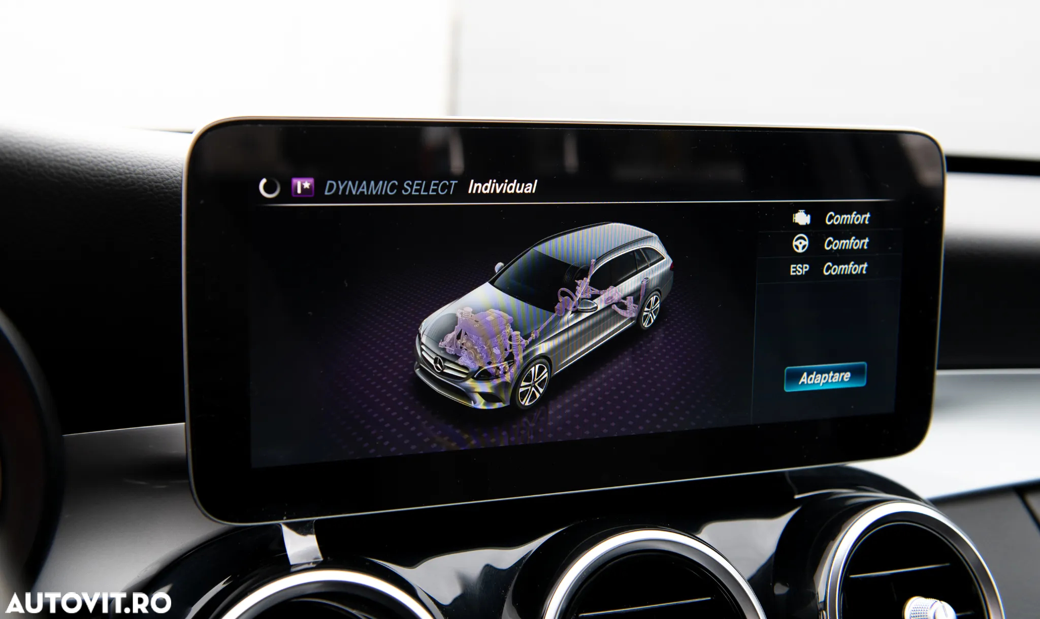Mercedes-Benz C 220 d 4Matic T 9G-TRONIC Avantgarde - 24