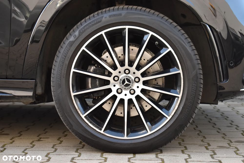 Mercedes-Benz GLE 400 d 4Matic 9G-TRONIC AMG Line - 11