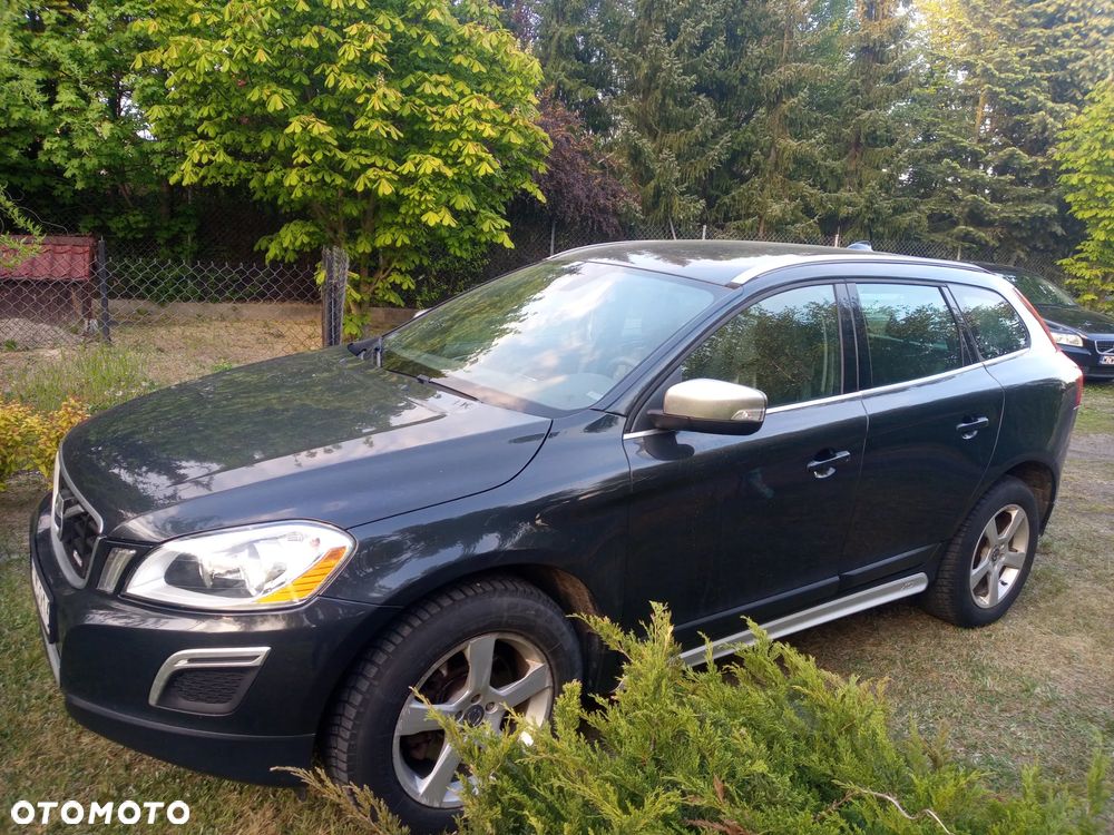 Volvo XC 60 D3 R-Design Summum - 3