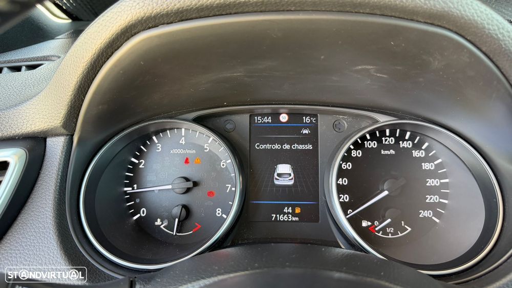 Nissan Qashqai 1.3 DIG-T N-Motion - 27