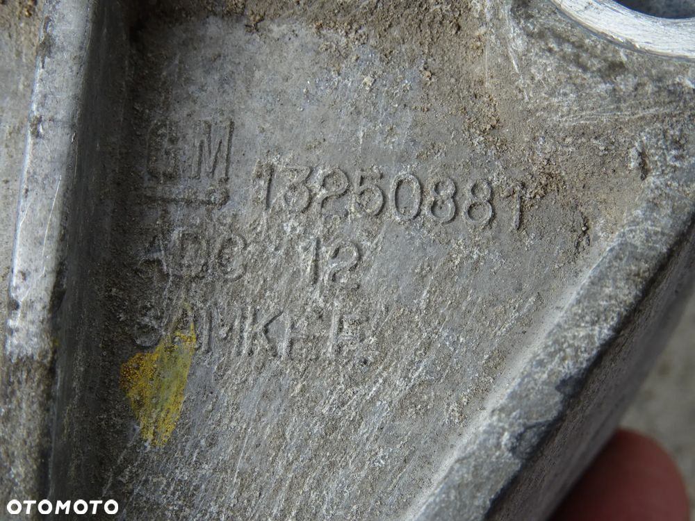 OPEL INSIGNIA 1,6 TURBO PÓŁOŚ SKRZYNI M32 PRAWA ZEWNĘTRZNA PRZEGUBY POŚREDNIA PODPORA - 5