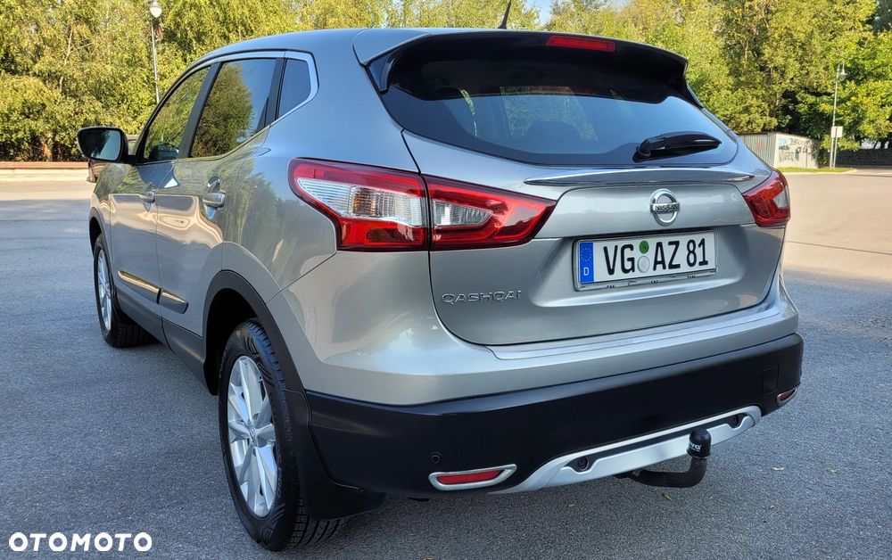 Nissan Qashqai 1.2 DIG-T Acenta EU6 - 7