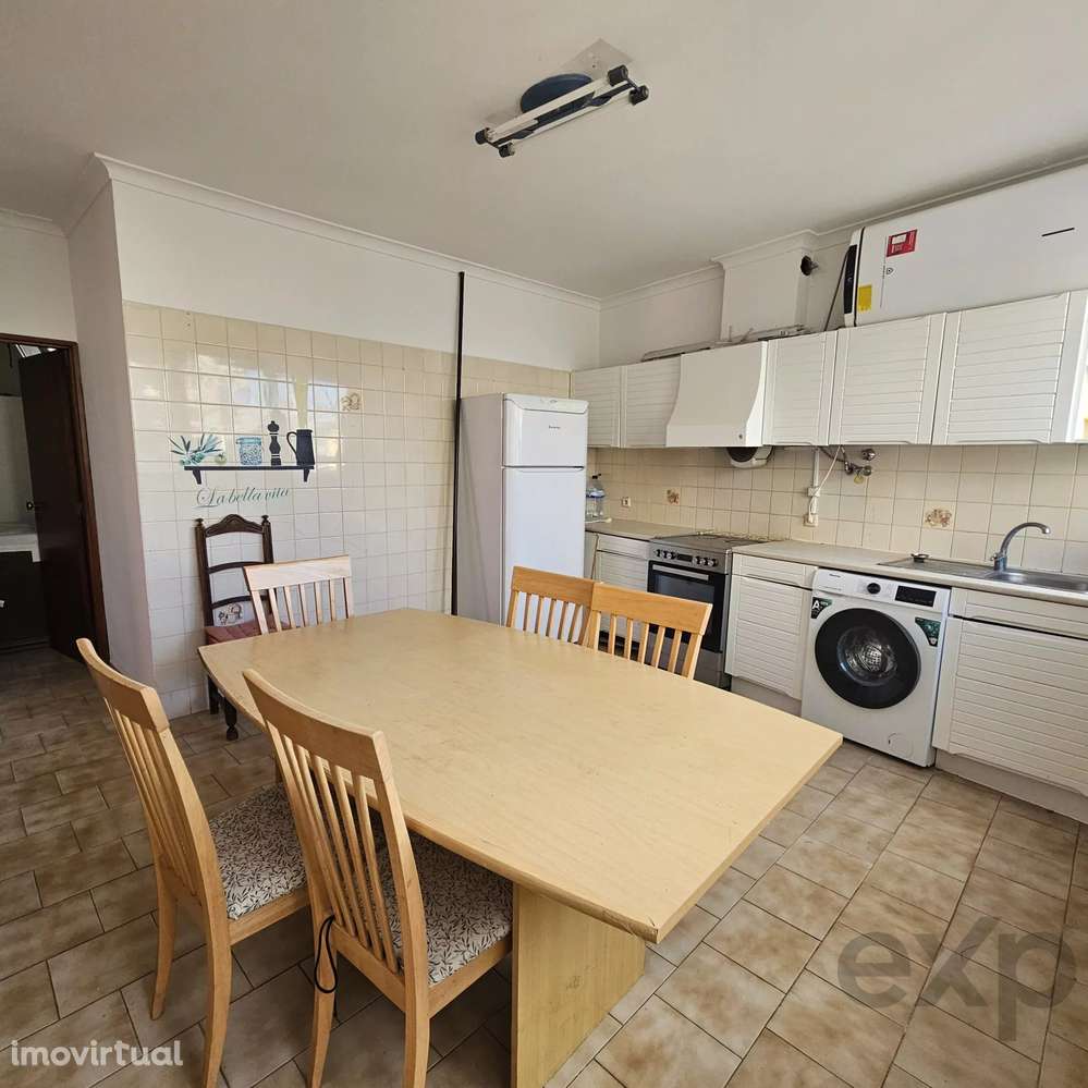 Apartamento T2 no Centro da Cidade - Grande imagem: 2/17