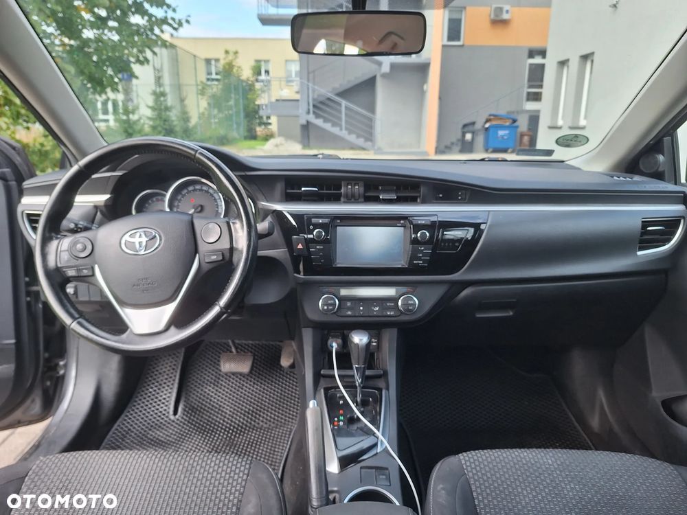Toyota Corolla 1.6 Premium MS - 2