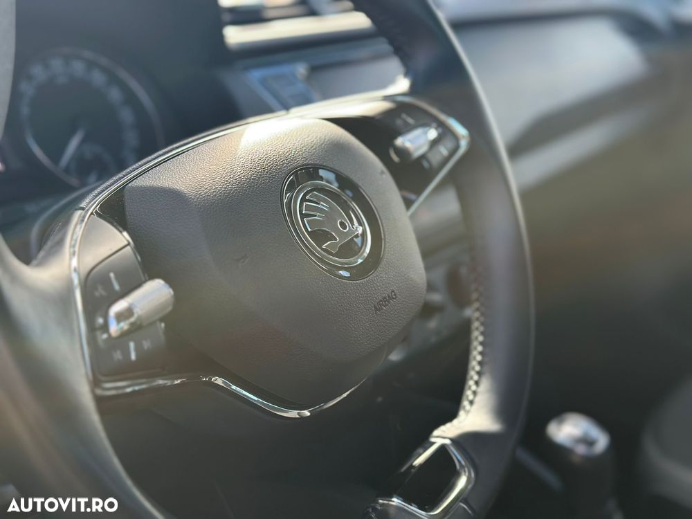 Skoda Fabia 1.0 TSI Ambition - 10