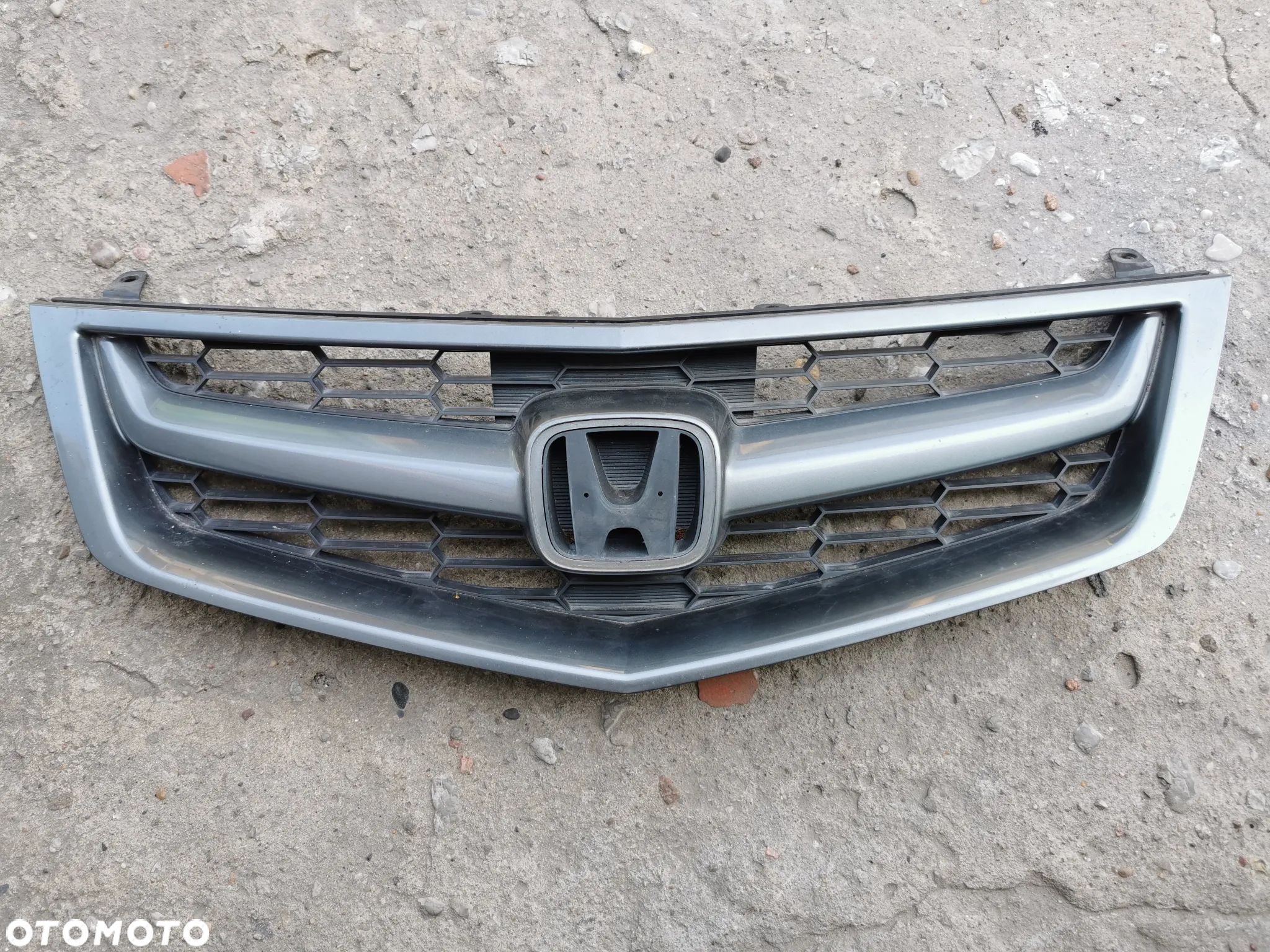 Honda Accord VIII 08- Grill atrapa chłodnicy Aero Modulo - 1