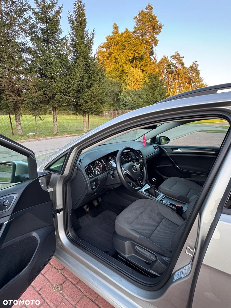 Volkswagen Golf 1.5 TSI BMT Comfortline - 7