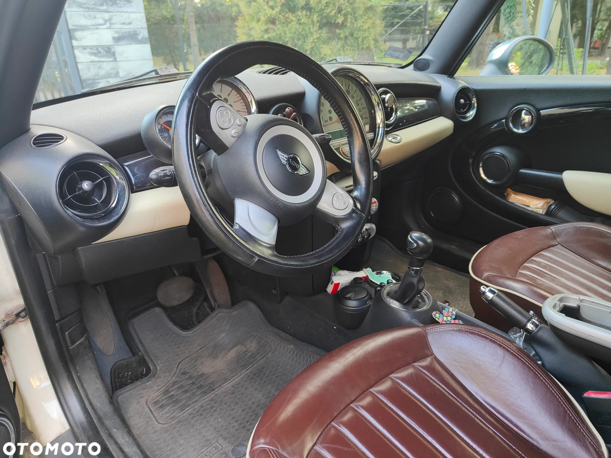 MINI Cooper Cabrio - 9
