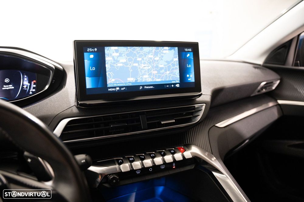 Peugeot 5008 1.2 PureTech Allure EAT8 - 19