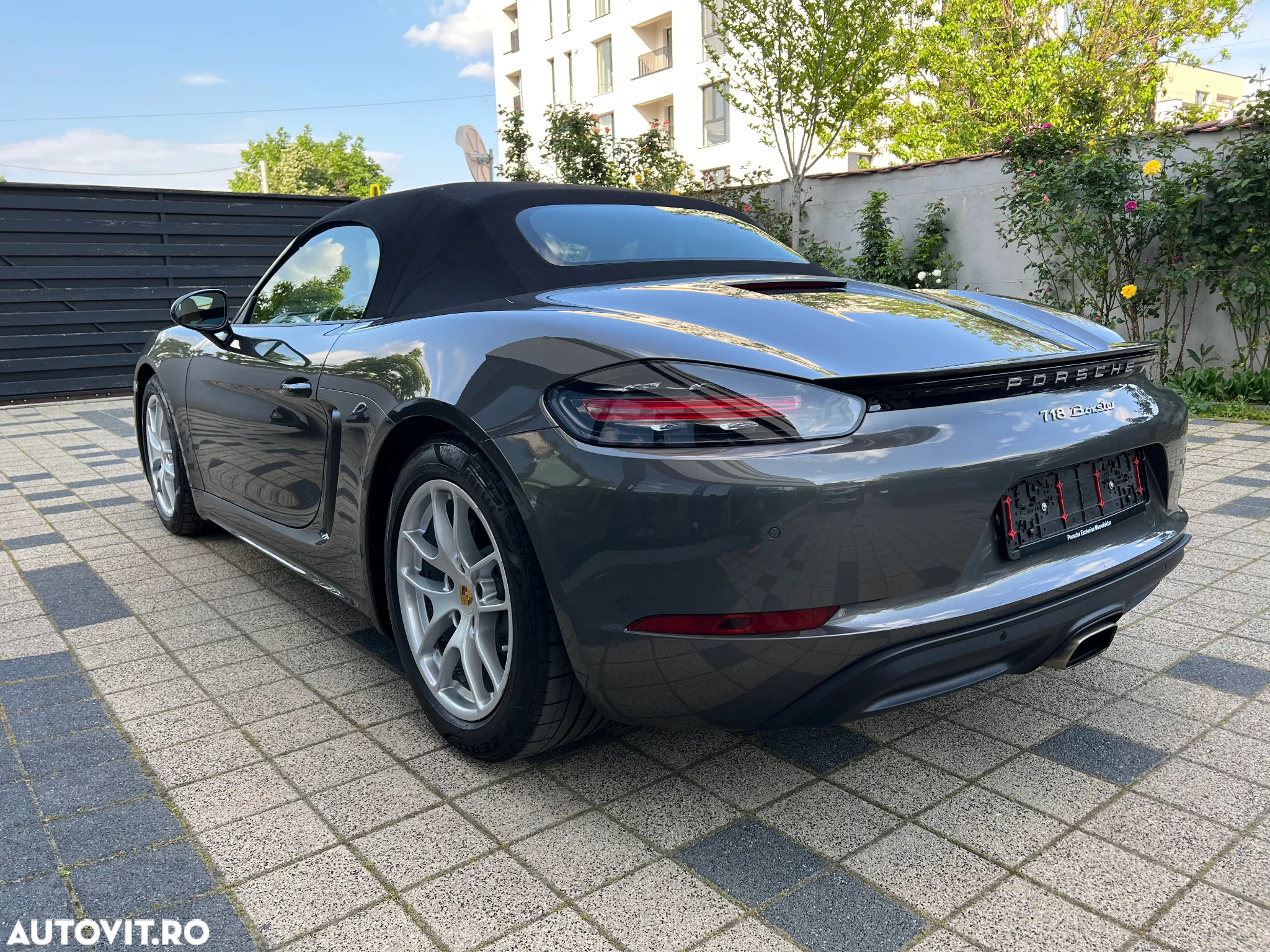 Porsche Boxster 718 PDK - 5