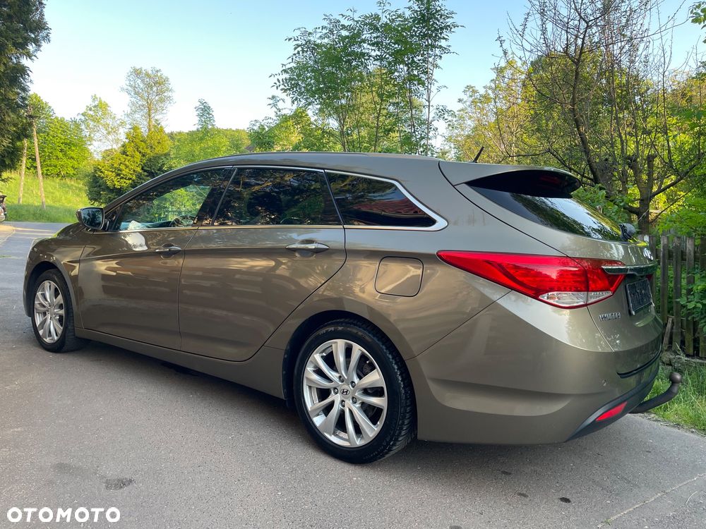Hyundai i40 i40cw 1.7 CRDi Fifa World Cup Edition - 4