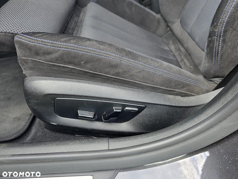 BMW Seria 5 530d Sport Line - 11