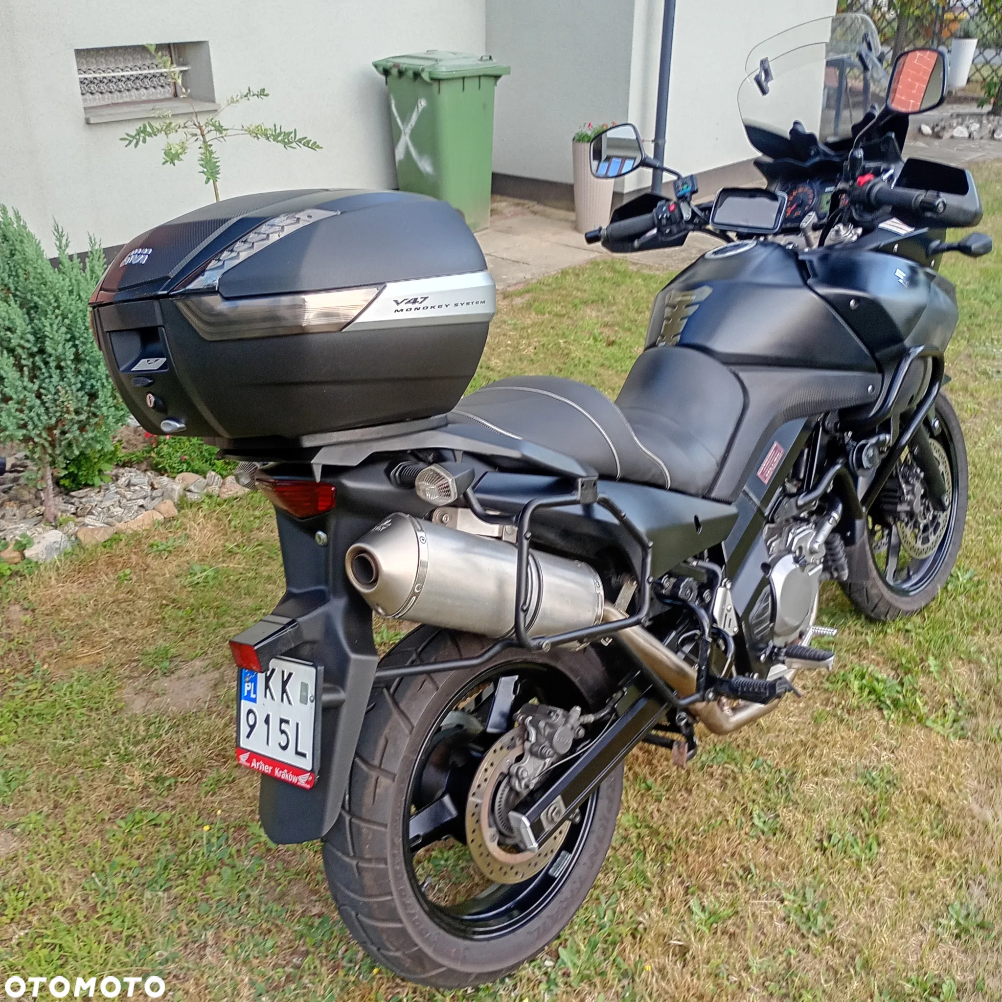 Suzuki DL - 6