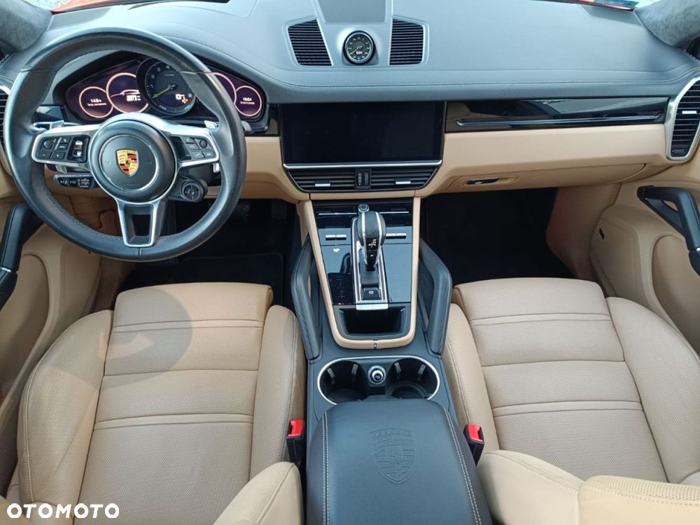 Porsche Cayenne - 29