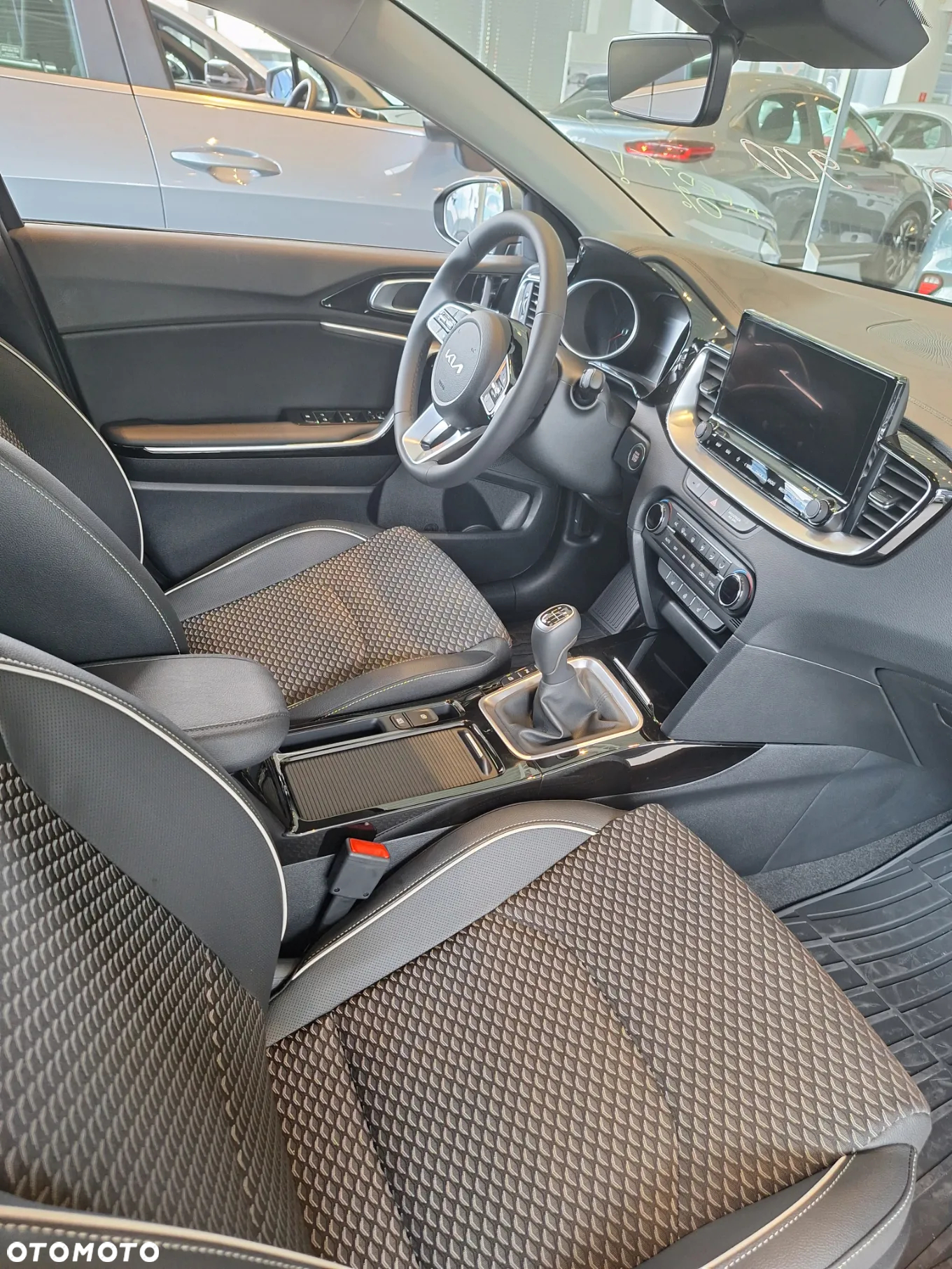 Kia Ceed 1.5 T-GDI Tribute - 7