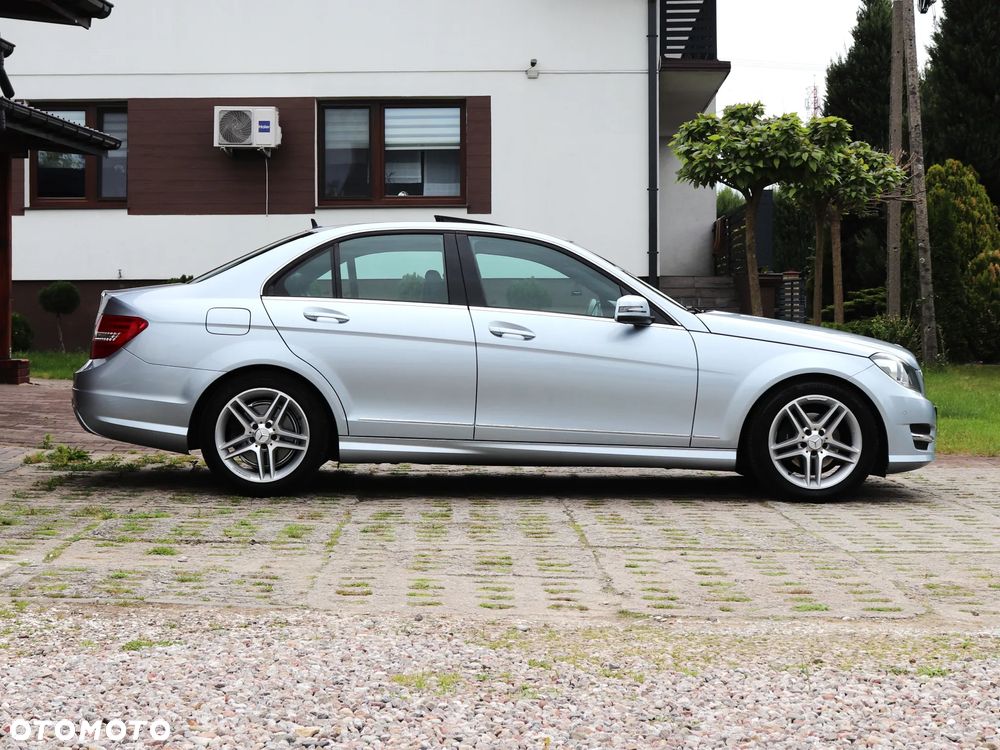 Mercedes-Benz Klasa C 200 Kompressor Avantgarde - 17