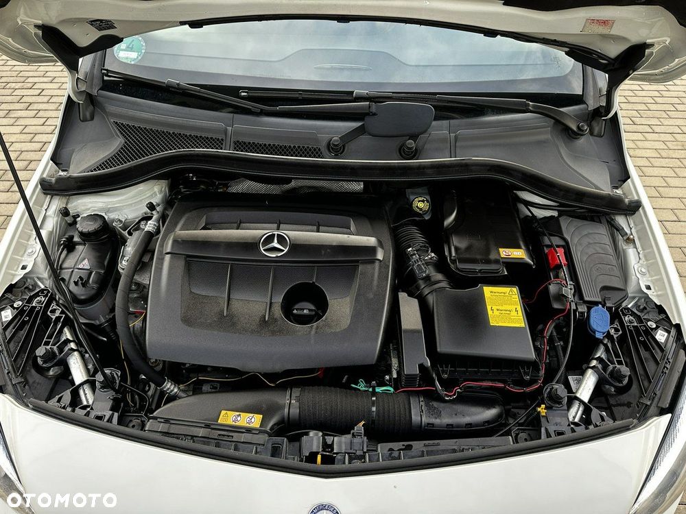 Mercedes-Benz Klasa B 180 (CDI) d Style - 28