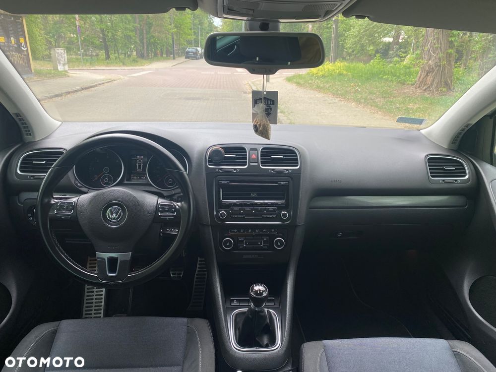 Volkswagen Golf 1.6 TDI DPF Style - 11