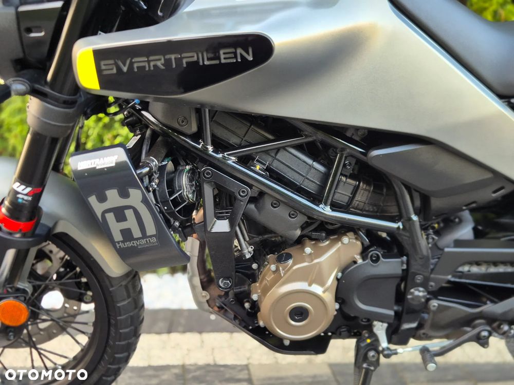 Husqvarna Svartpilen - 22