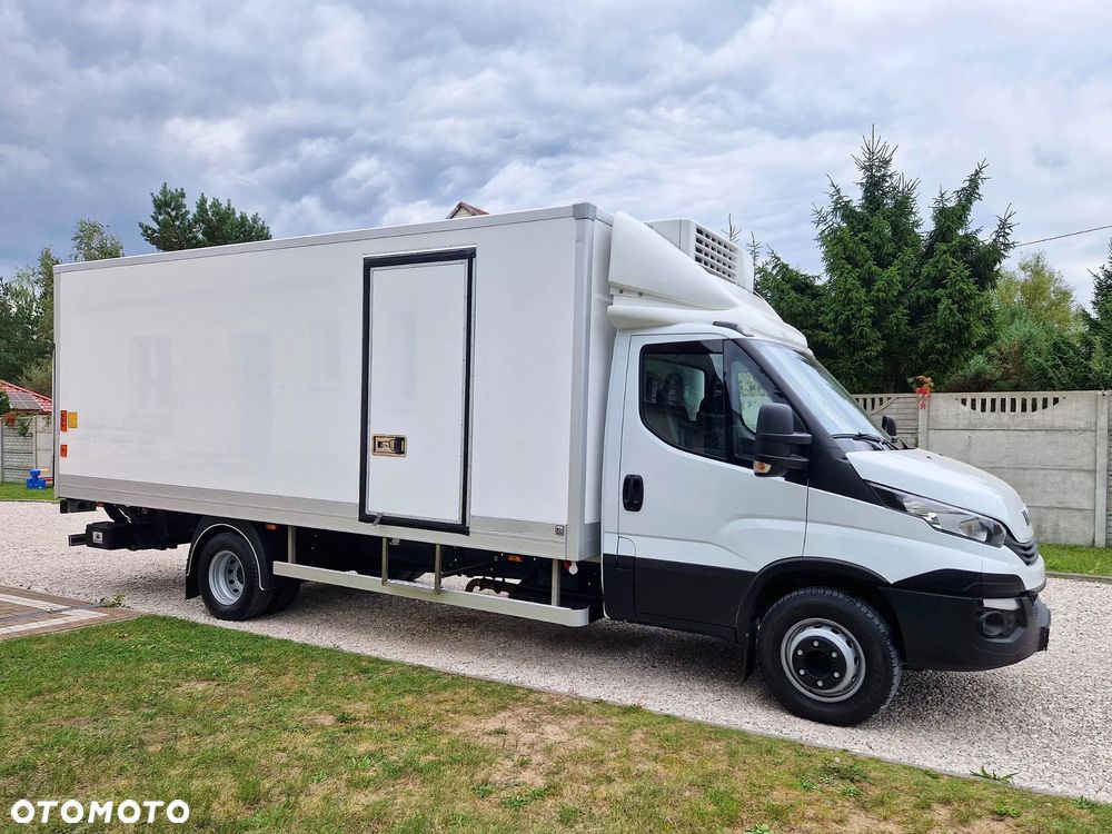 Iveco DAILY - 9