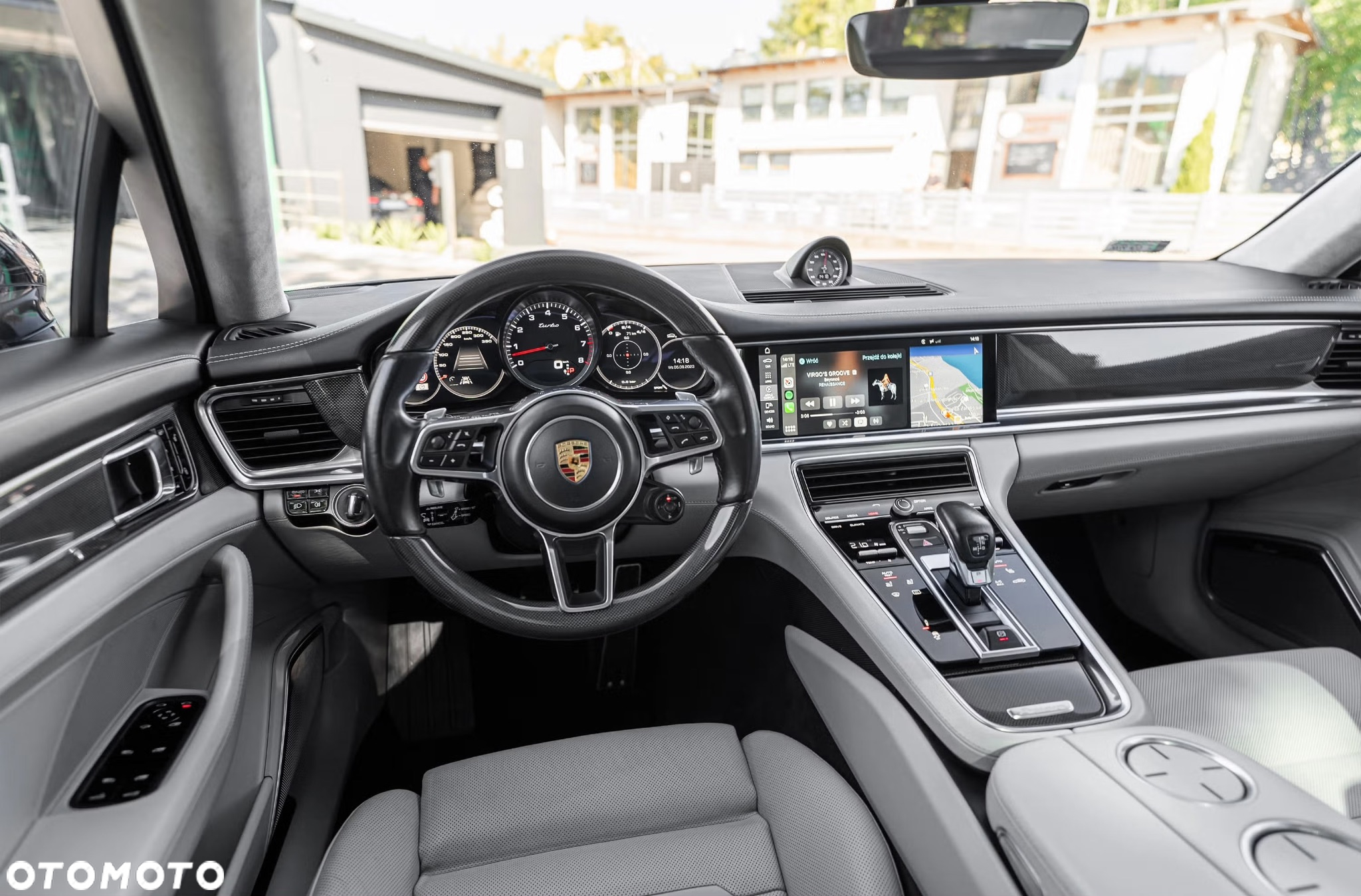 Porsche Panamera Turbo - 8