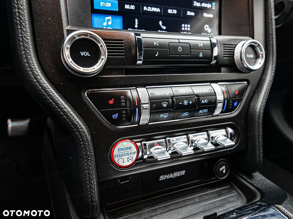 Ford Mustang 5.0 V8 GT - 22