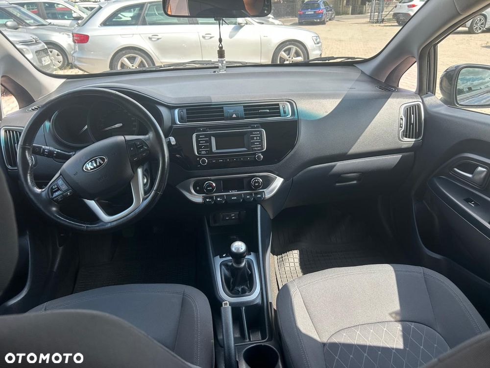 Kia Rio 1.2 M - 13