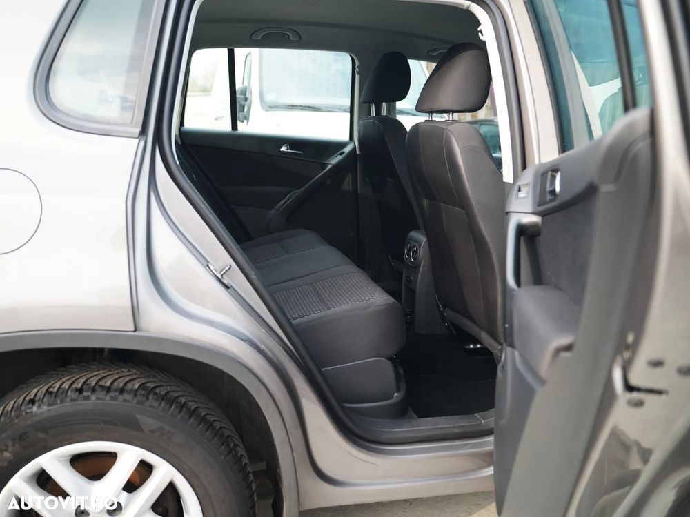 Volkswagen Tiguan - 29