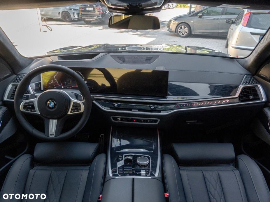 BMW X7 xDrive40d mHEV M Sport Edition sport - 9