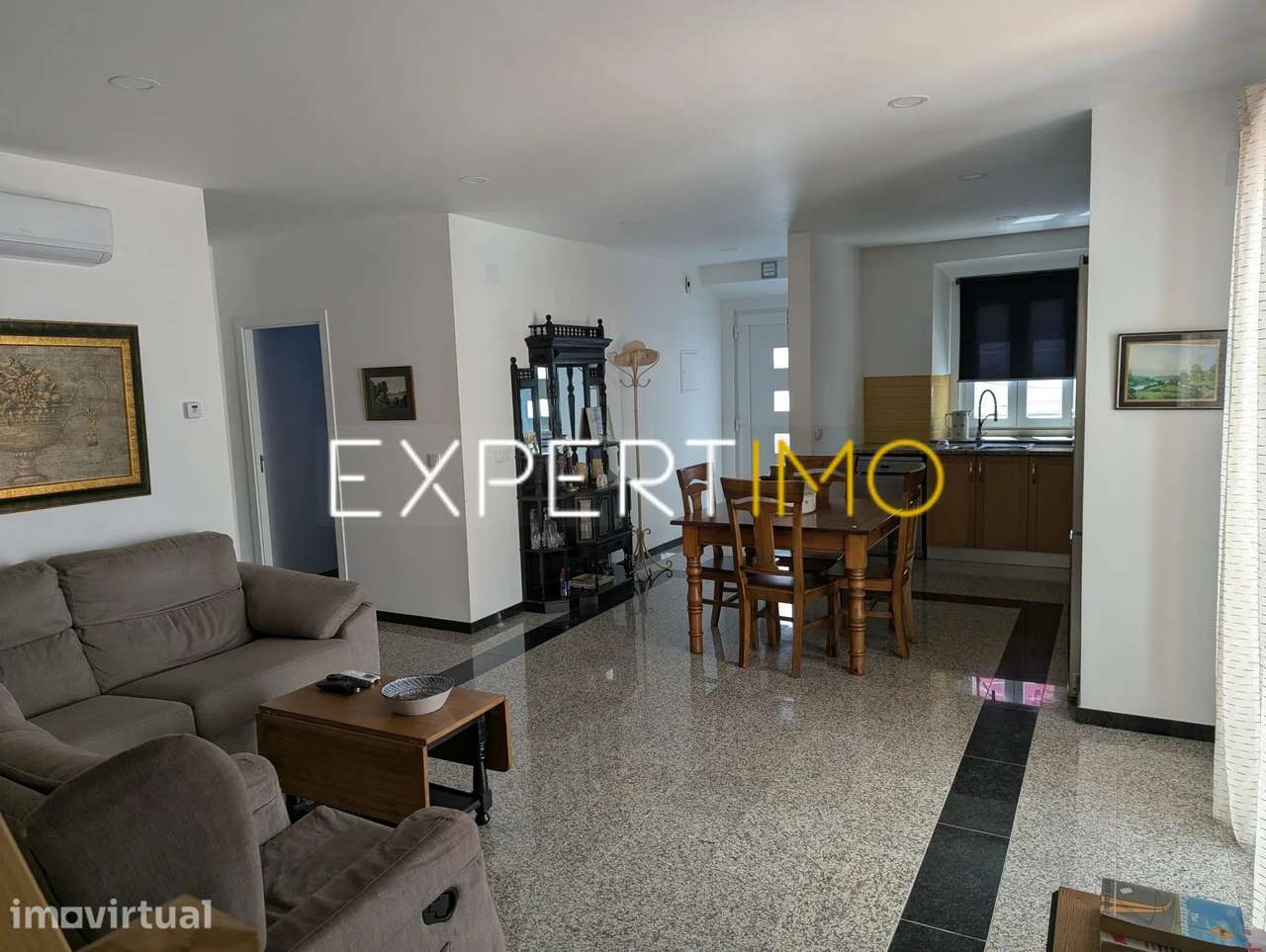 Moradia T3 antiga renovada, quintal, sótão, Alfeizerão Alcobaça - Grande imagem: 5/19