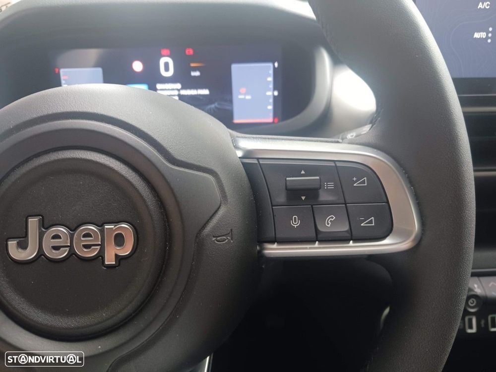 Jeep Avenger 1.2 GSE T3 Summit - 24