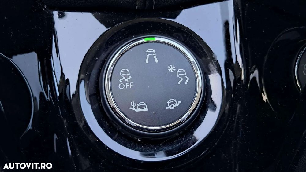 Peugeot 2008 1.2 PureTech Turbo Allure - 18