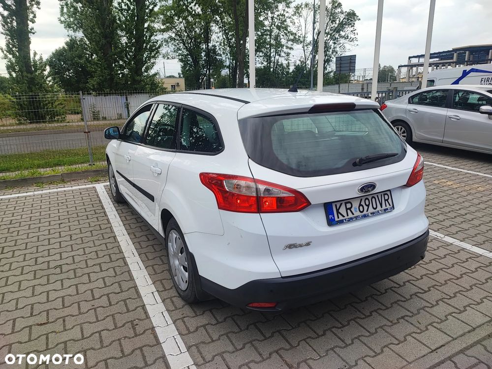 Ford Focus 1.6 TDCi Trend - 13