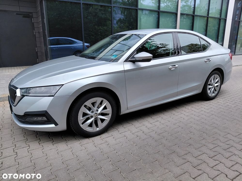 Skoda Octavia 2.0 TDI Ambition DSG - 3