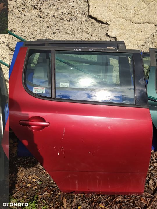 SKODA FABIA II 2 HB DRZWI TYŁ PRAWE KOLOR 9892 - 1