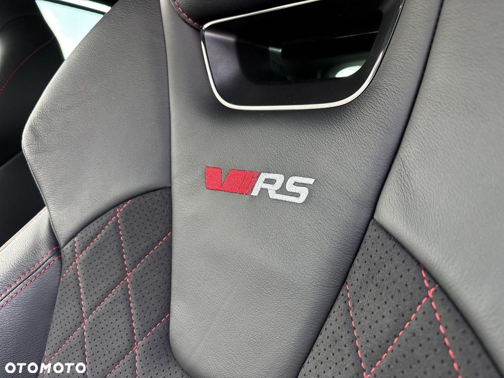 Skoda Octavia 2.0 TSI RS DSG - 11