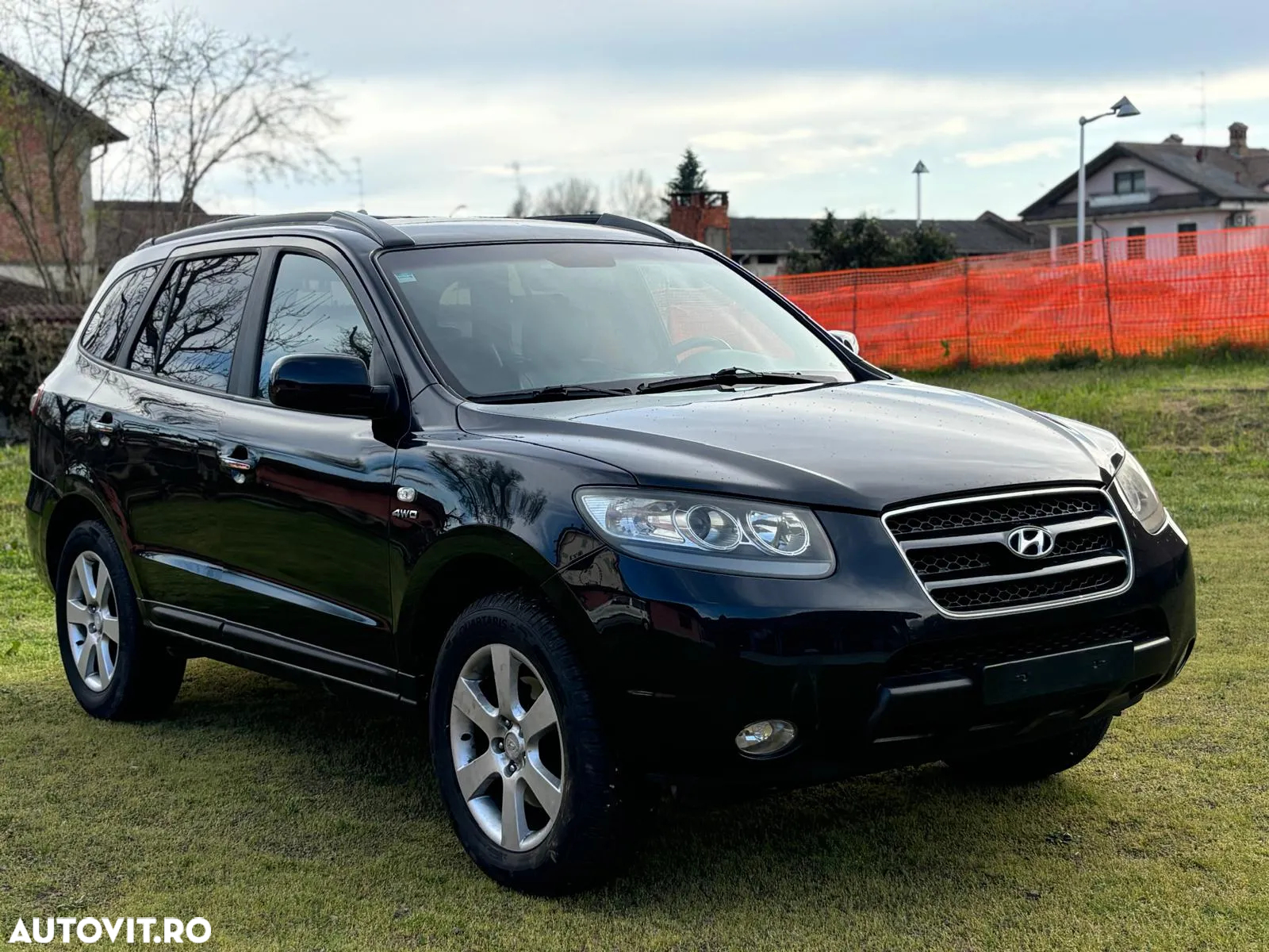 Hyundai Santa Fe - 2