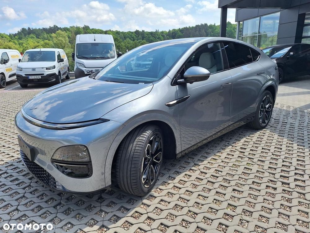 XPeng G6 - 4