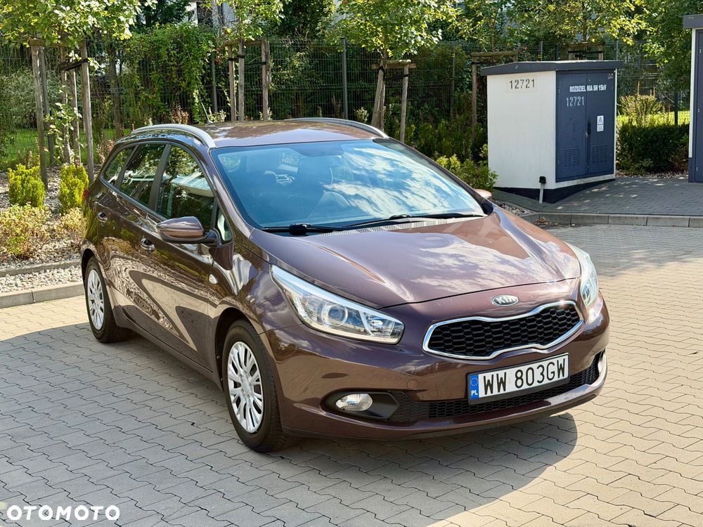 Kia Ceed - 7