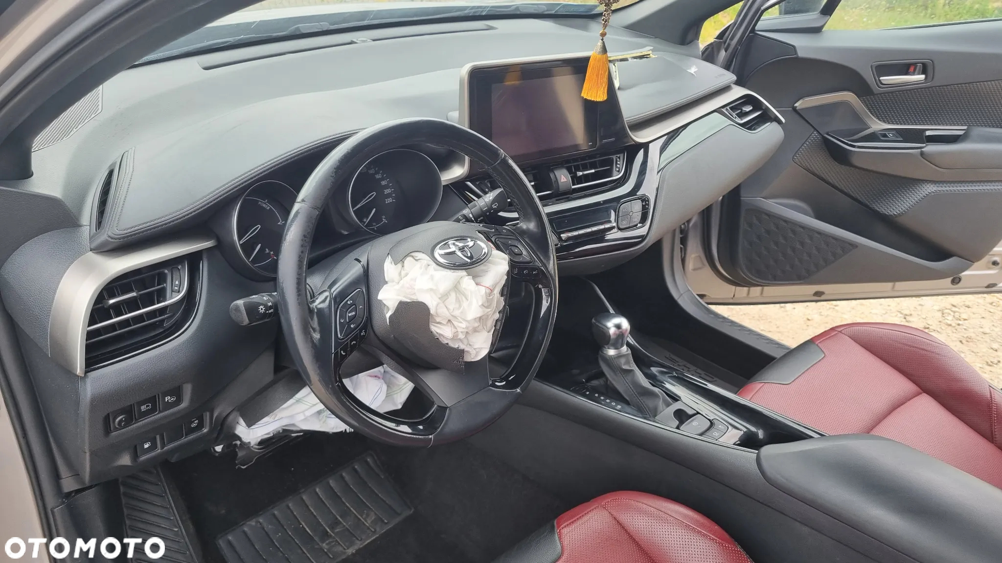 Toyota C-HR 1.8 Hybrid Comfort - 23