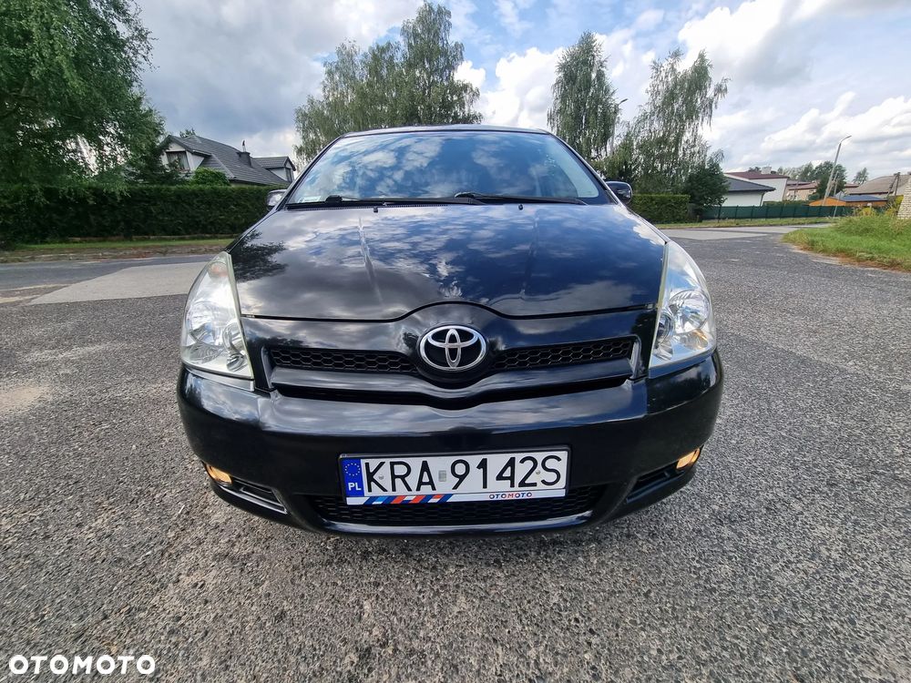 Toyota Corolla Verso 2.0 D-4D Sol - 32