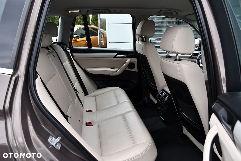 BMW X3 xDrive20d - 22