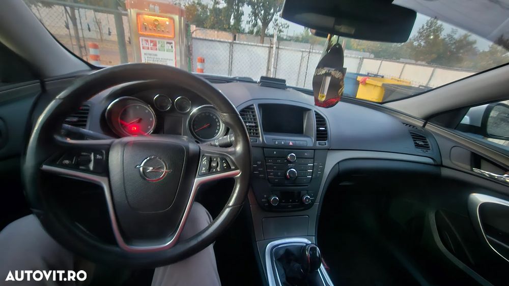 Opel Insignia 2010 photo 4