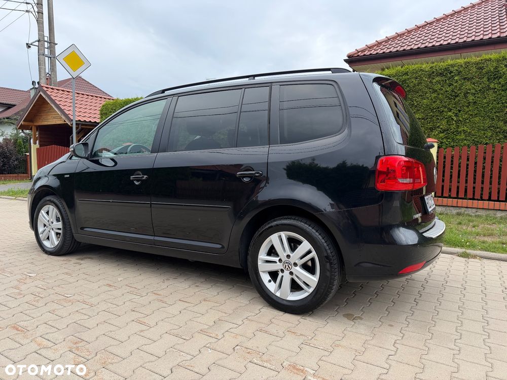 Volkswagen Touran 2.0 TDI DPF BlueMotion Technology MATCH - 20